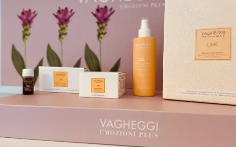 Odmłodź cerę dojrzałą: Wybierz idealny peeling i ciesz się blaskiem