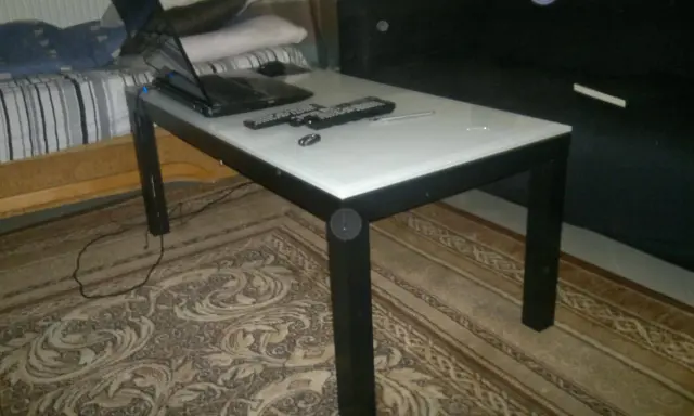 Pryszcz w jedną noc? Sprawdzone triki i apteczne hity!